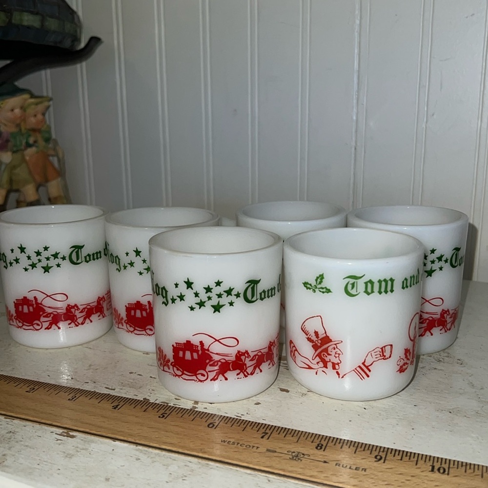 Lot of 6 vintage anchor hocking fire king Christmas mugs